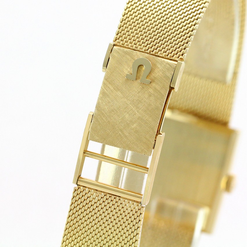 Omega Vintage Dress Watch Ref D6665 14K Gold Mesh Bracelet Unworn